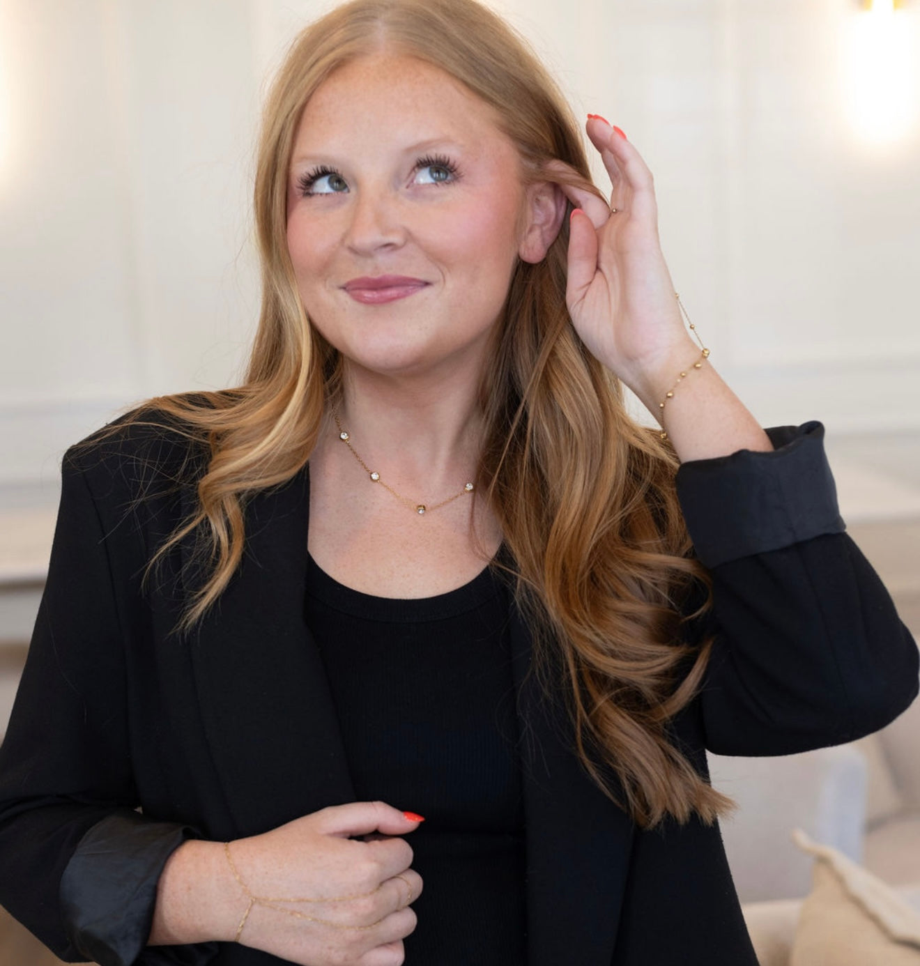 DAINTY DIAMOND NECKLACE