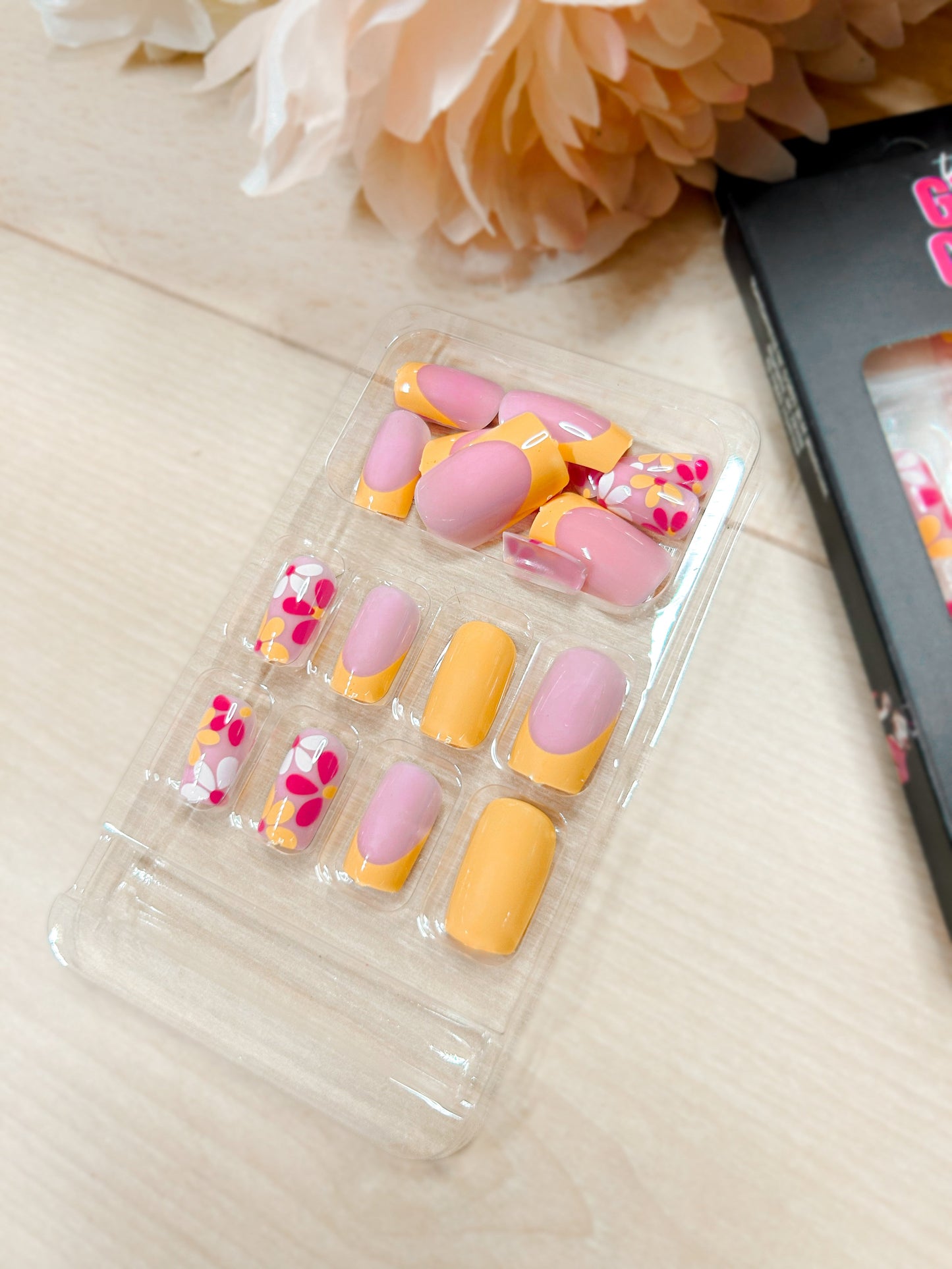 “Even The Flowers Are Jealous” Press - On Nail Kit - Girl Code Couture