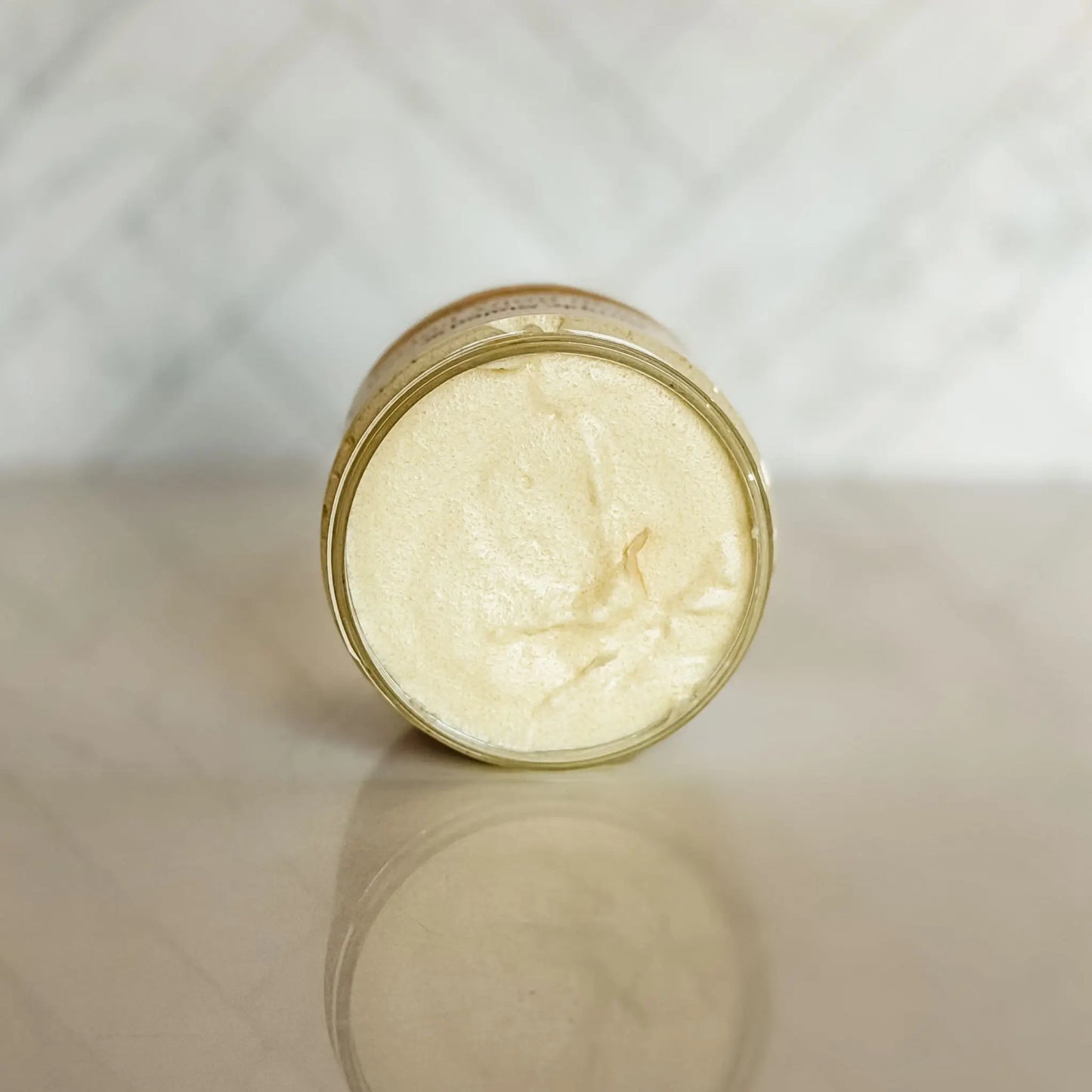 Coconut Milk + Mango Foaming Body Polish