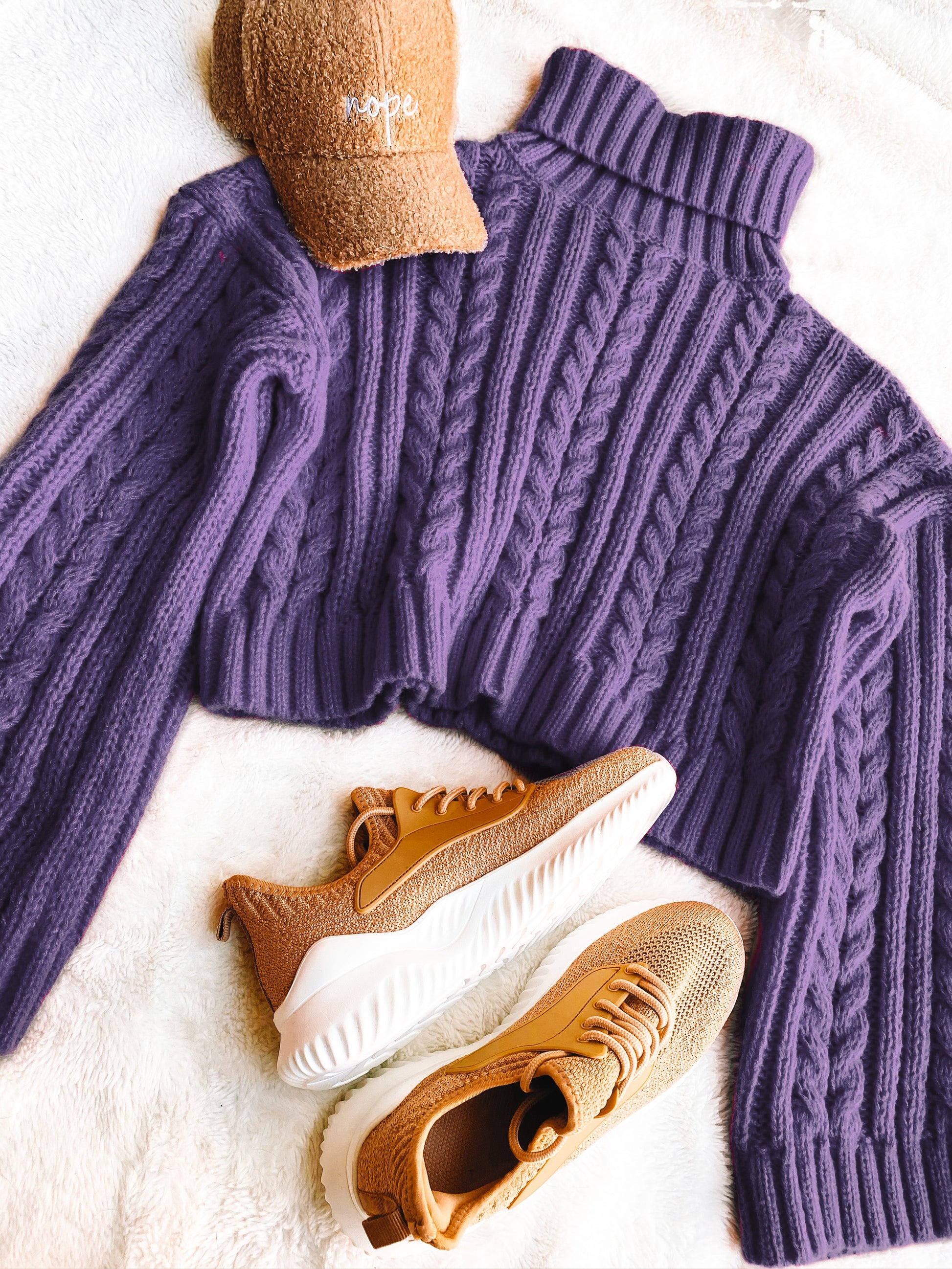 Cici Cropped Turtleneck Sweater - Girl Code Couture