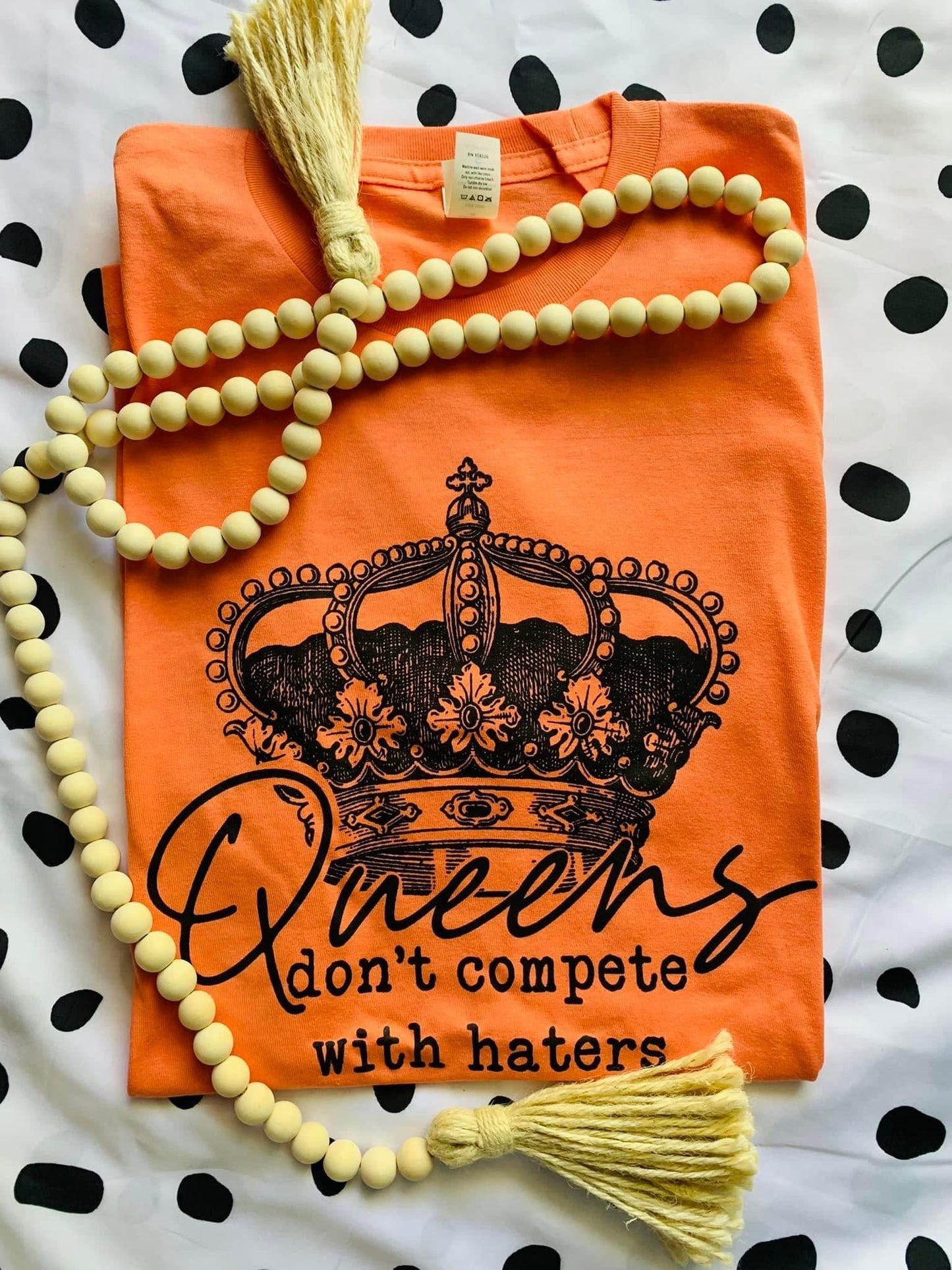 QUEENS DONT COMPETE WITH HATERS - ORANGE DTF